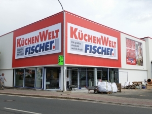 Möbel Fischer in Forchheim, Spannrahmen mit Schienengleiter für Selbstmontage.